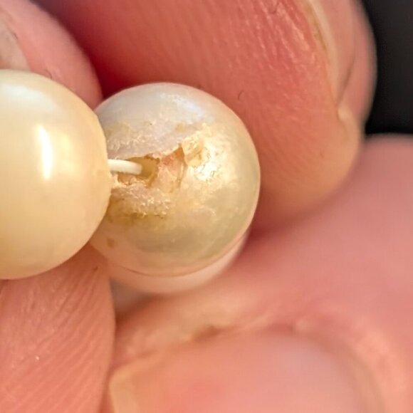 Vintage Pearl Necklace with Puffy Heart Pendant - Picture 8 of 8